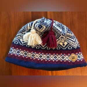 Vintage Igloos Wool Blend Hat w/Tassel